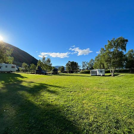 Hotel Vistdal Camping Myklebostad  Exterior foto