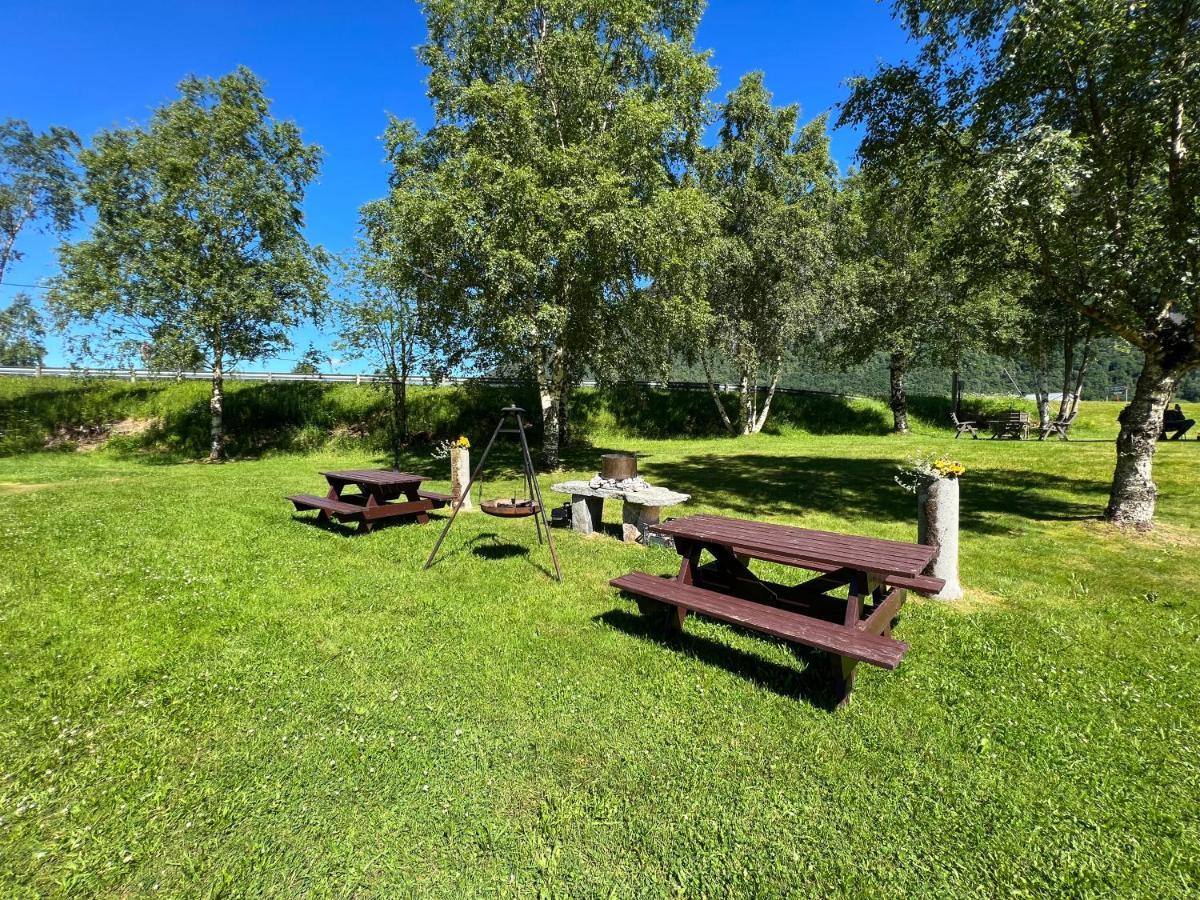 Vistdal Camping Myklebostad  Exterior foto