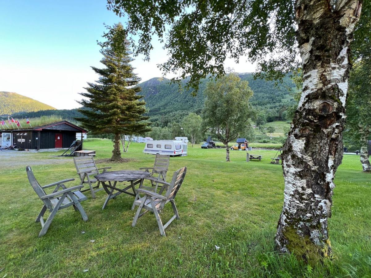 Vistdal Camping Myklebostad  Exterior foto